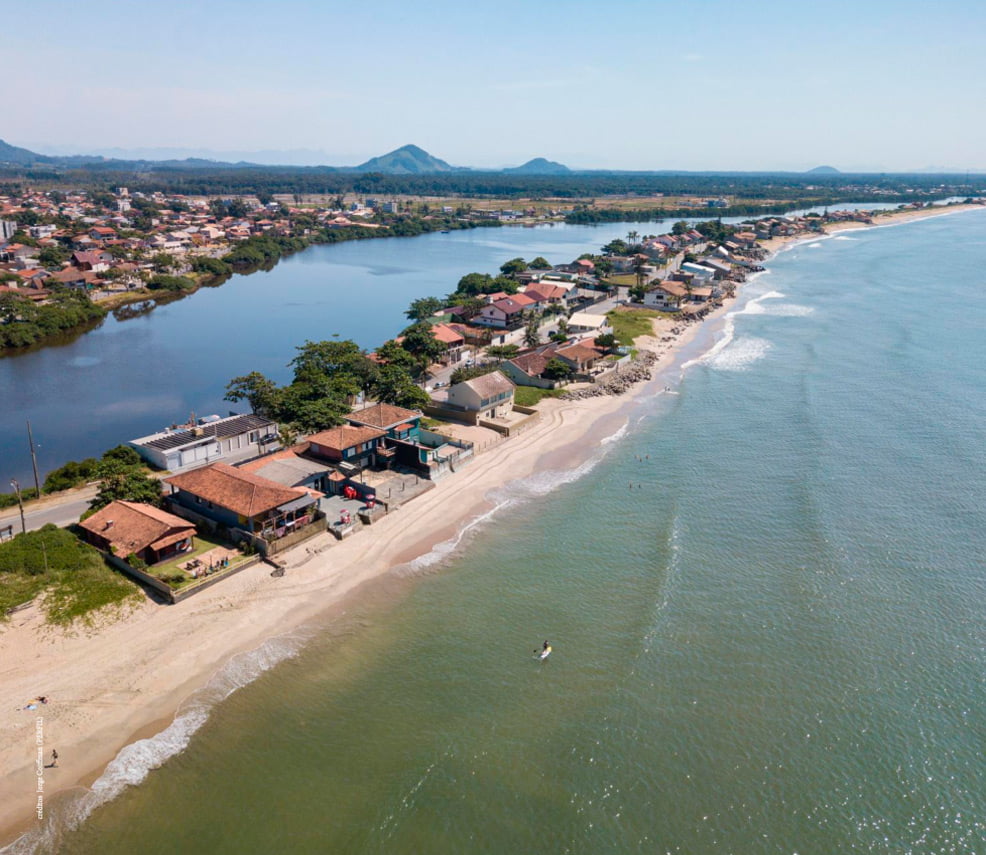 Praia da Península em Barra Velha SC